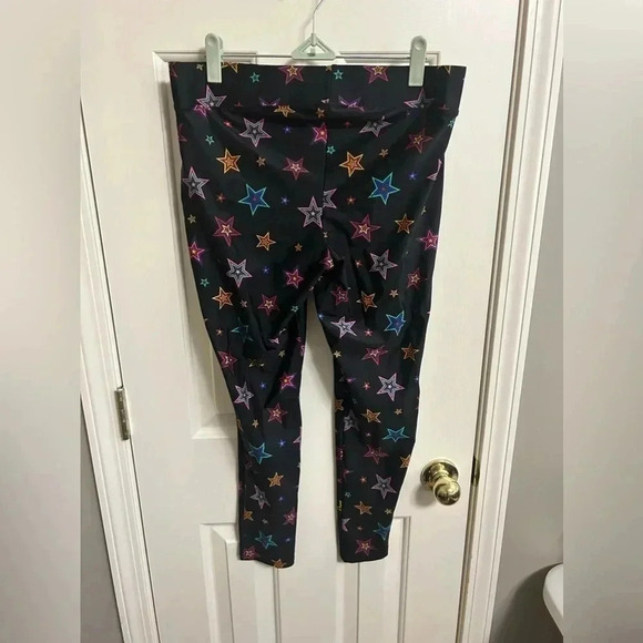Torrid Platinum Leggings Mid Rise Liquid Stars Black Size 0 - Picture 2 of 4